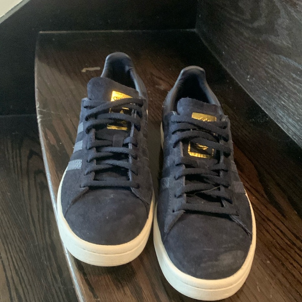 Women’s Adidas Sneakers